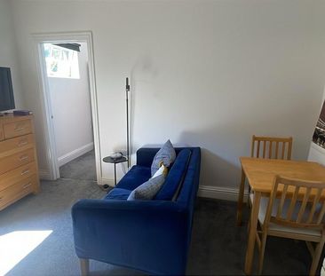 1 bedroom property to rent - Photo 1