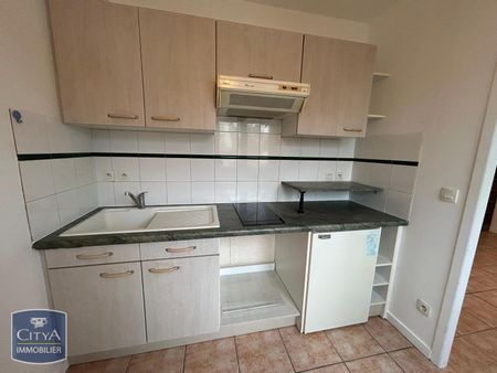 Location Appartement 1 pièce 35m² CHAMBERY 73000 - Photo 2