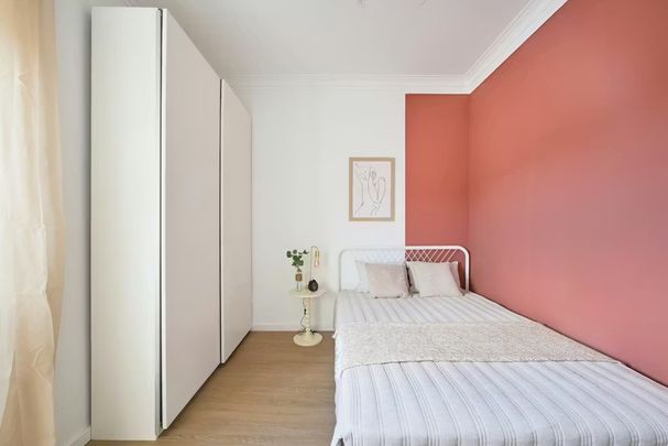 Rua Mouzinho de Albuquerque, Amadora, Lisbon 2720 - Photo 1