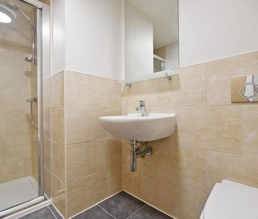 Student Apartment 3 bedroom, Ecclesall Road, Sheffield - Photo 6