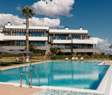 Apartamento en Estepona, Estepona, alquiler - Photo 4