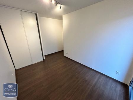 Location Appartement 3 pièces 72m² CHOLET 49300 - Photo 2