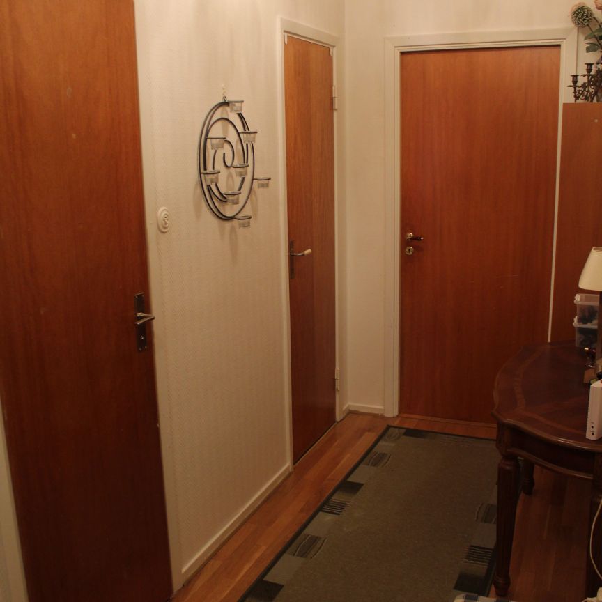 Norra Drottninggatan 12 - Photo 1