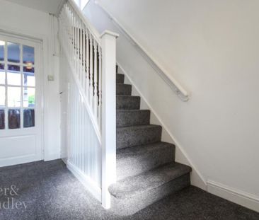 3 bedroom end of terrace house to rent - Photo 1