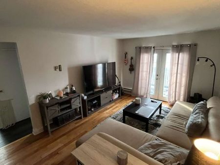 260 Conacher Dr, Unit 7, Kingston, ON - Photo 5