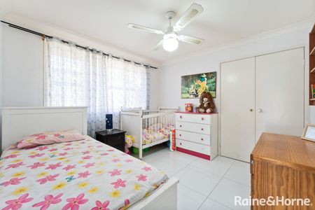 6 Hillside Drive, Albion Park NSW 2527 - House For Rent | Domain - Photo 3