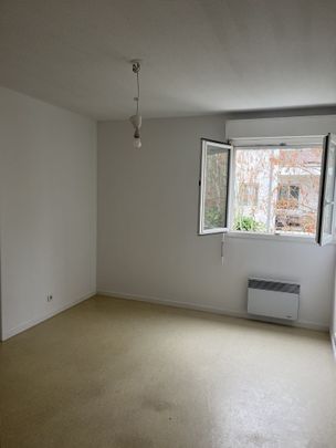 Location Appartement 1 pièce 21m² PESSAC 33600 - Photo 1