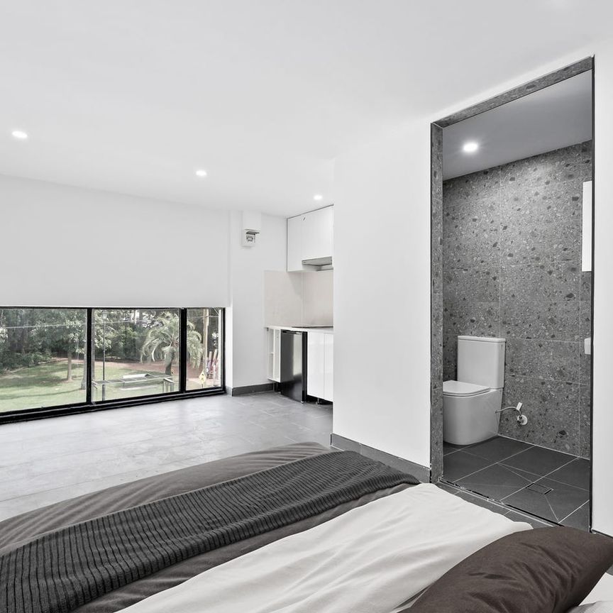 Modern Style Living, In the heart of convivence - Photo 1