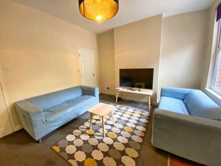 4 bedroom house share to rent - Photo 4