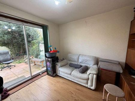 Falcon Way, Kenton, Harrow, HA3 - Photo 4