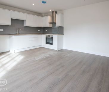 Maisonette to let - Photo 5