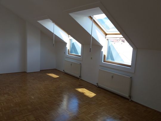 Hippe Dachterrassenwohnung in Wilten: 2 Zimmerwohnung Mentlgasse 16 Top 23 - Foto 1