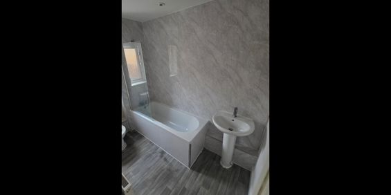 2 Bed Flat, The Wells Road, NG3 - Photo 3