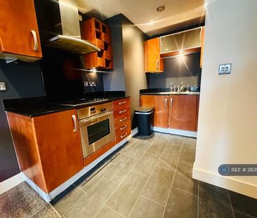 1 bedroom flat to rent - Photo 6