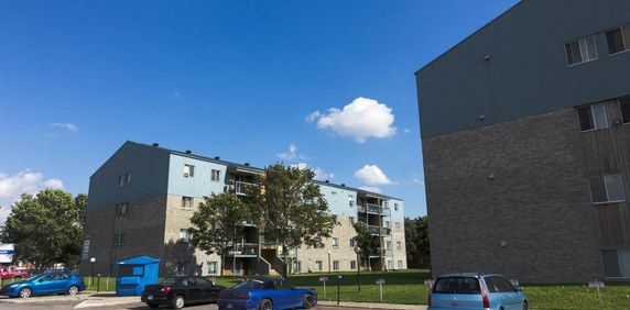 4 1/2 Charlesbourg Place Gros Pin 1er mars - Photo 2