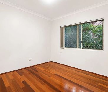 Spacious Two-Bedroom Apartment with Dual Balconies & Lock-Up Garage - Photo 4