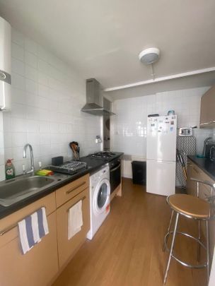 Amblecote Road, London, SE12 9TR - Photo 1