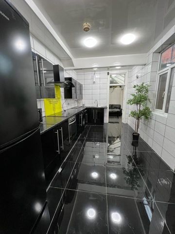 Room in a Shared House, Rusholme, M14 - Photo 4
