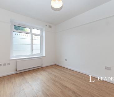 2 bedroom flat to rent Springfield Court - Photo 2