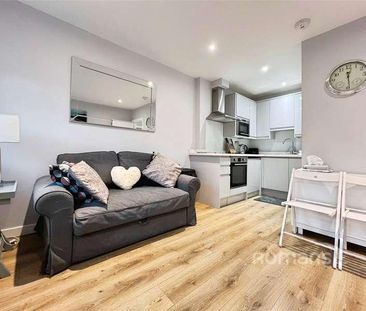 Trident House, Victoria Road, Farnborough, GU14 - Photo 2