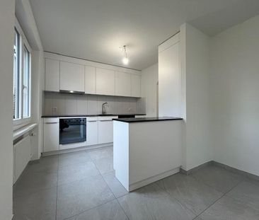Zu vermieten in Büetigen: Renovierte 4,5-Zimmer-Wohnung, mit Garten - Photo 6