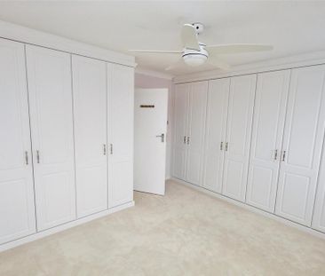 2 bedroom semi-detached house to rent - Photo 5