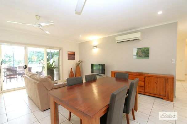 RURAL LIVING - Spacious, quiet & secure. - Photo 1