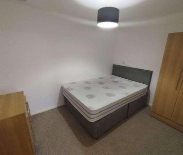 Friars Wharf Apartments, Gateshead, Newcastle Upon Tyne, NE10 - Photo 2