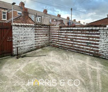 3 bedroom terraced house to rent - Photo 2