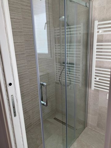 Location Appartement 3 pièces NICE 06300 - Photo 5