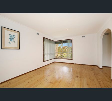 15 Galilee Crescent, Mill Park, Vic 3082 - Photo 4