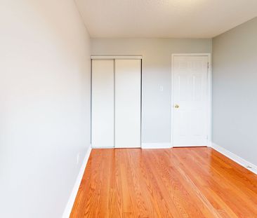 For Lease - 36 Mannel Crescent, Brampton, Ontario - Photo 3