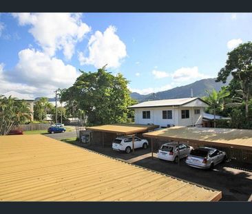 8/94 Birch Street, Manunda, Qld 4870 - Photo 1