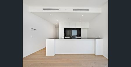 Modern 2 bedroom apartment in the heart of Bondi Junction - Photo 4