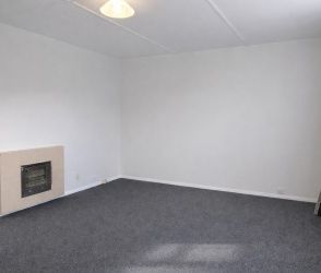 TWO BEDROOM IN DUNNS STREET - Photo 6