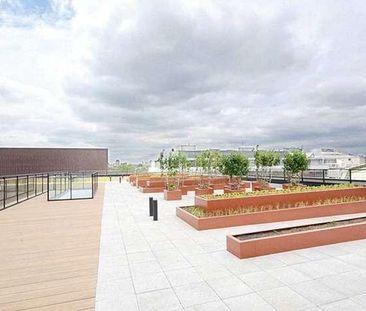 St Gabriel Walk, Elephant And Castle, SE1 - Photo 5