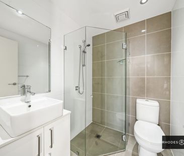 Stunning Studio with Park Views! - Photo 4