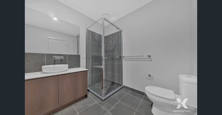 Modern 3-Bedroom Family Home in Prime Willandra Estate Location - Photo 4