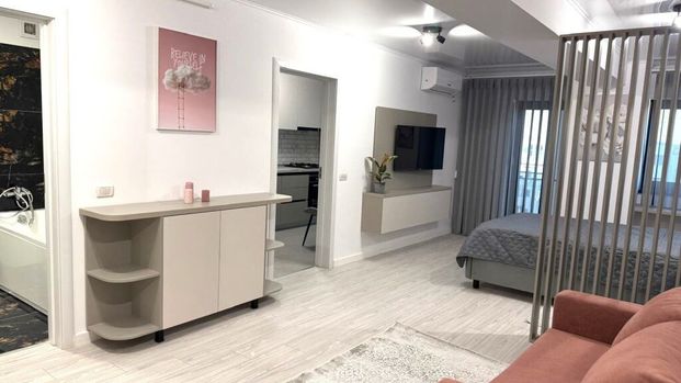 NICOLINA, APARTAMENT LA PRIMA INCHIRIERE, MUTARE IMEDIATA - Fotografie 1