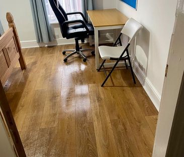 3 Bed Terraced House, Wavertree, L15 - Photo 4