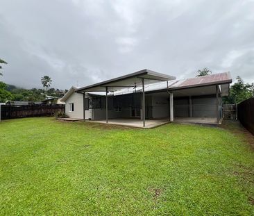 SPACIOUS FAMILY HOME IN SOUGHT AFTER BENTLEY PARK! - Photo 5