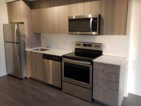 For Lease - 3237 Bayview Avenue Unit# 1005, Toronto, Ontario - Photo 4