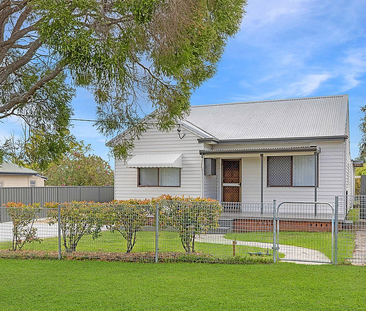 WELL PRESENTED HOME - Photo 5