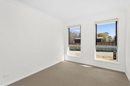 1/75 Parkes Road, Moss Vale. - Photo 2