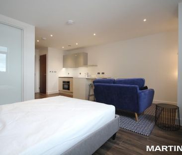 Studio to rent - Photo 1