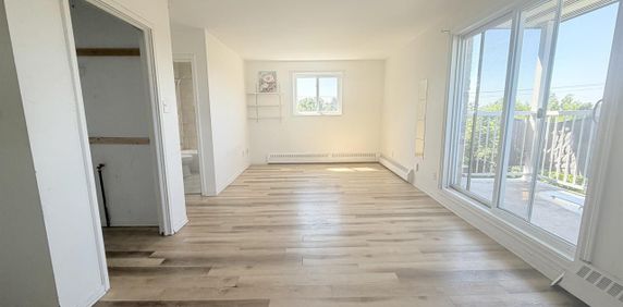 Bastien Appartements Appartement Loft Studio à Louer Neufchâtel / Lebourgneuf Août 2026 - Photo 2