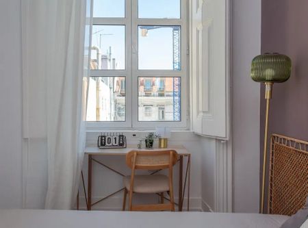 Largo Vitorino Damásio, Lisbon, Lisbon 1200-872 - Photo 3