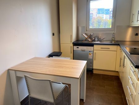 Location appartement 3 pièces, 67.80m², Paris 10 - Photo 5