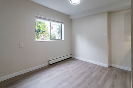 Tiffany Gardens Apartments - Photo 5