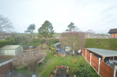 3 bedroom detached house to rent - Photo 4